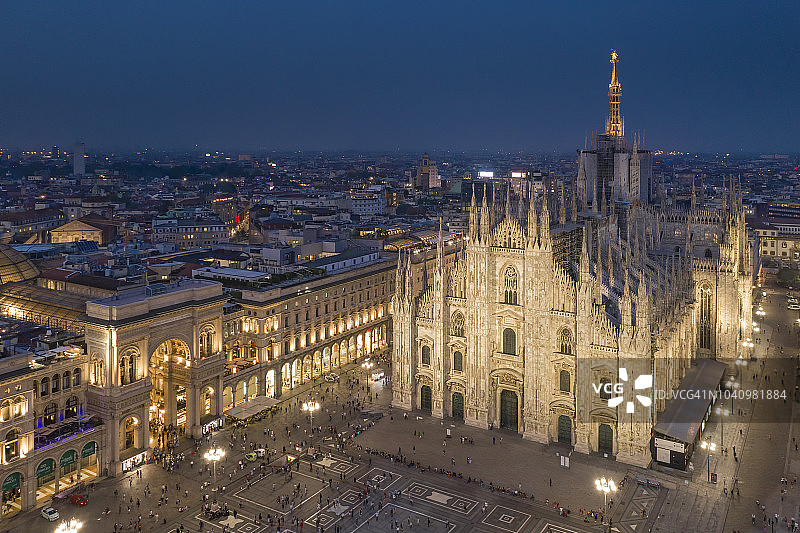 意大利米兰主教座堂（圣母诞生大教堂）图片素材
