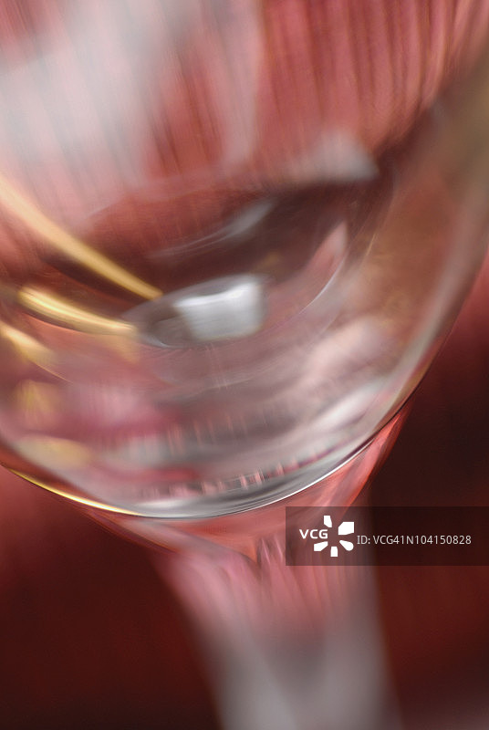 马提尼酒杯特写图片素材