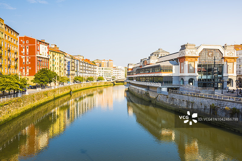 西班牙毕尔巴鄂老城区图片素材