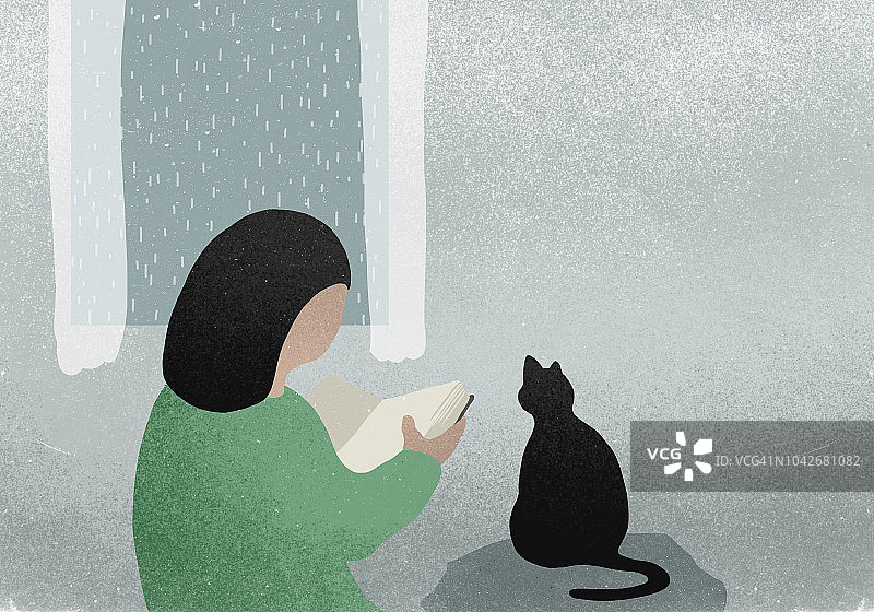 女人和猫在雨天窗边读书图片素材