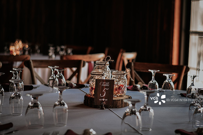 表设置图片素材