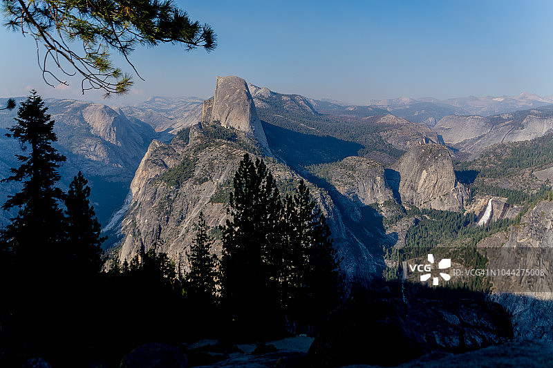 优胜美地半圆顶纪念景观图片素材
