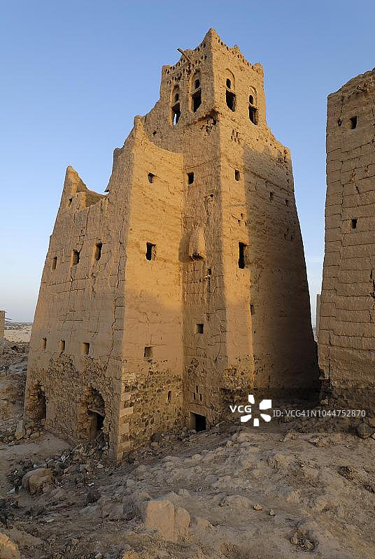 也门马里卜的废弃古镇图片素材