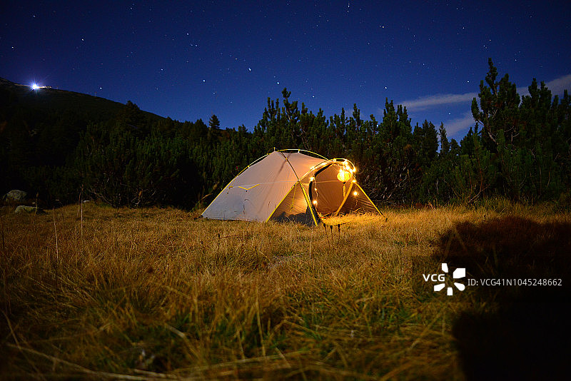 壮丽的山峰霞光图片素材
