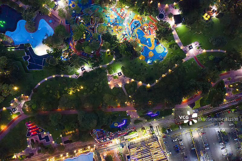 吉隆坡市中心公园夜景鸟瞰图片素材