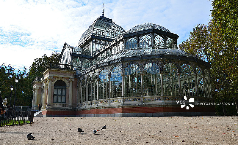 马德里 Retiro 公园水晶宫图片素材