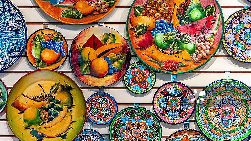 墨西哥塔拉韦拉瓷砖墙图片素材