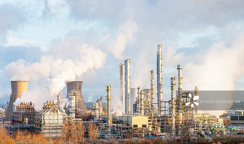 苏格兰格兰杰莫斯炼油厂和石化厂图片素材