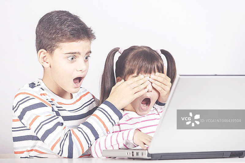 儿童网络安全概念图片素材