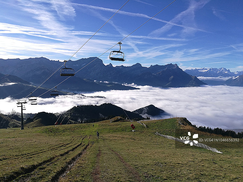 瑞士阿尔卑斯山莱蒙湖莱迪亚布勒雷图片素材