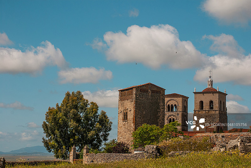圣玛丽亚·拉·马约尔教堂塔楼图片素材