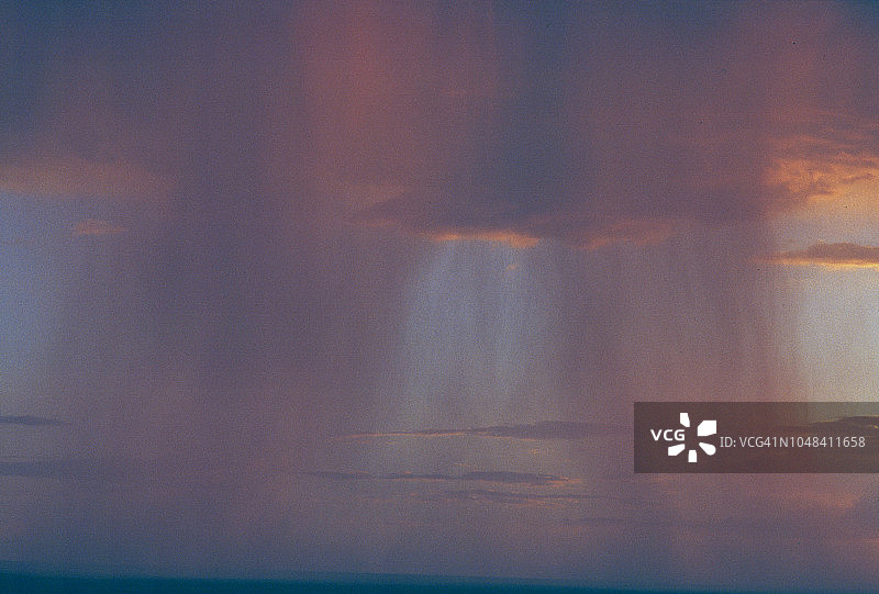 雨和风景图片素材