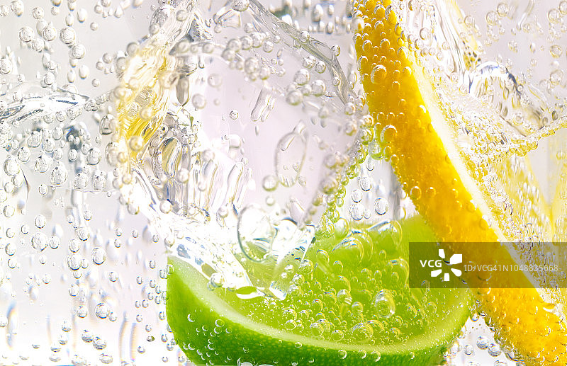 柠檬青柠金汤力图片素材