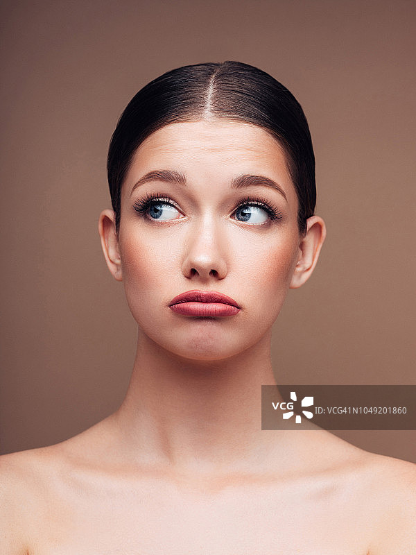 有吸引力的女孩图片素材