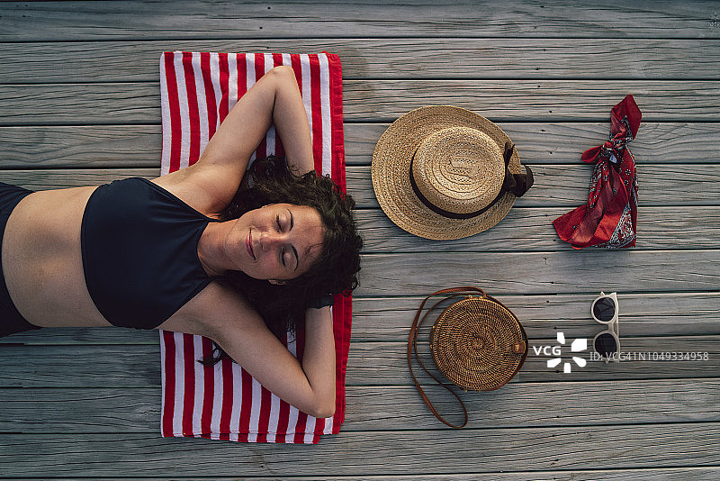 海滩和度假必备品图片素材