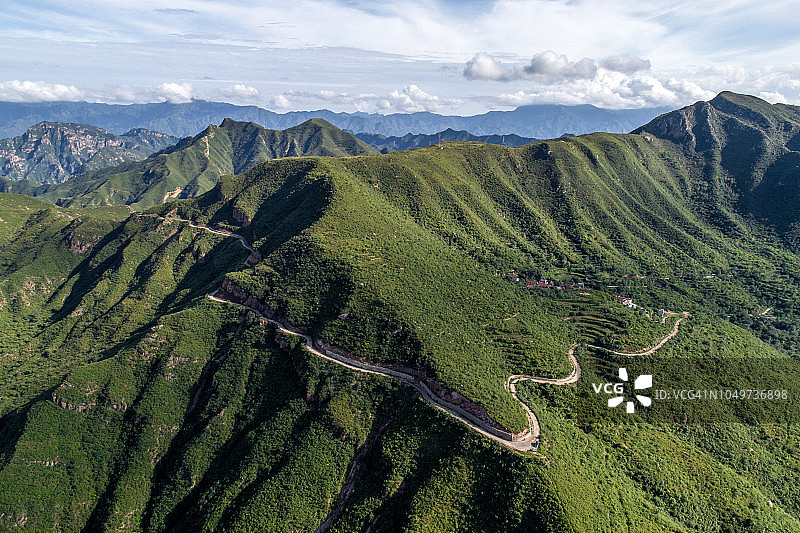 山区公路图片素材