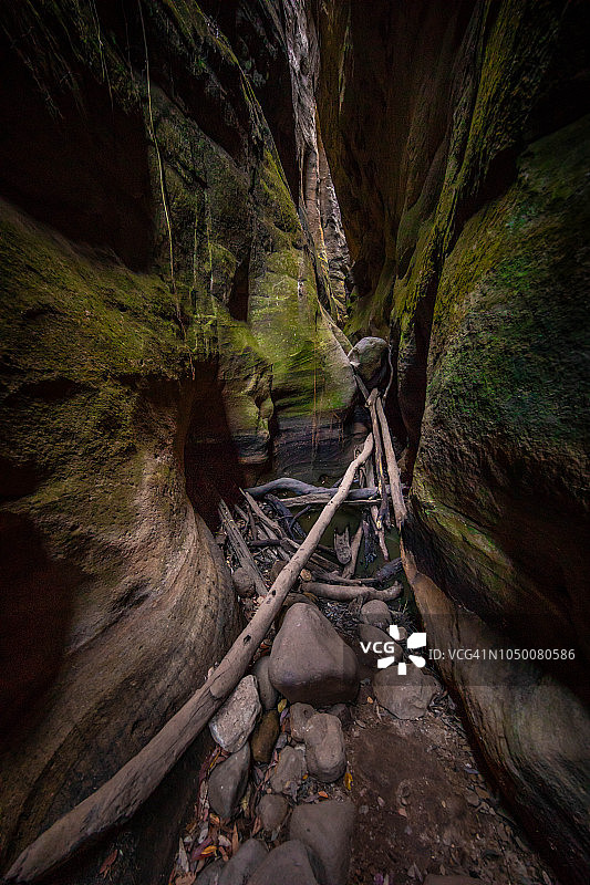 昆士兰卡纳封国家公园沃伦巴峡谷图片素材