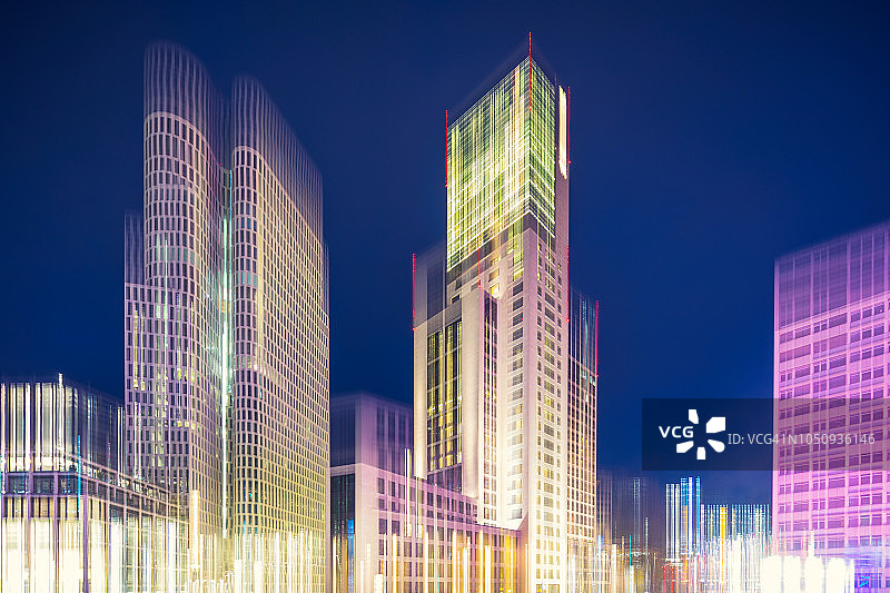 柏林现代商务区夜景灯光图片素材