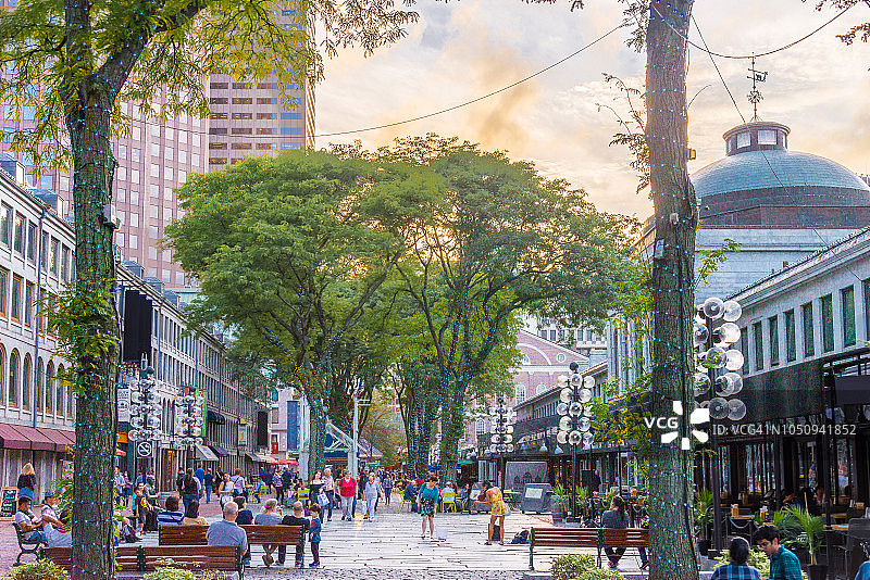 波士顿法纳尔厅和昆西市场图片素材