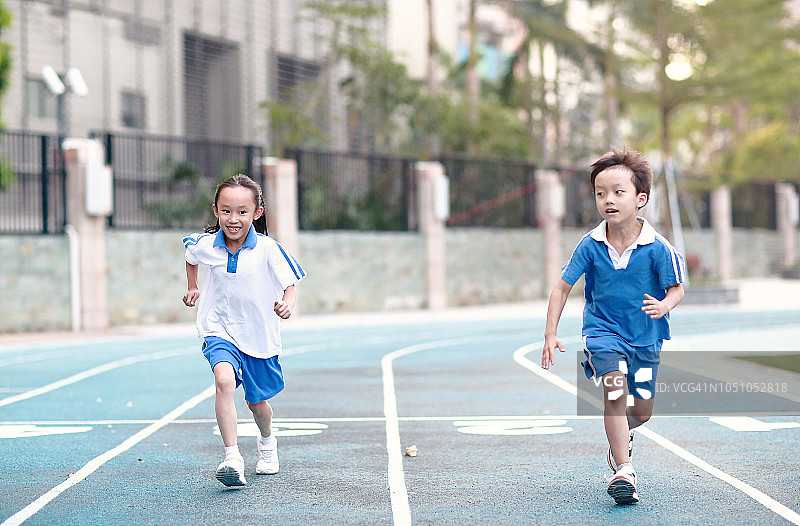 回到学校图片素材