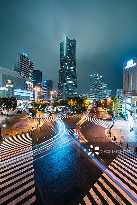 日本横滨夜景十字路口图片素材