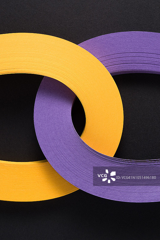 多层纸条的连接图片素材