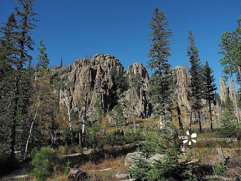 卡斯特州立公园大教堂尖顶小径风光图片素材
