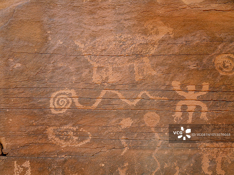 亚利桑那州偏远地区岩石艺术图片素材