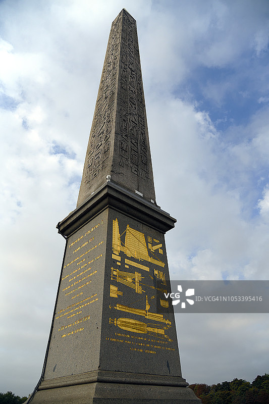 法国巴黎卢克索方尖碑图片素材