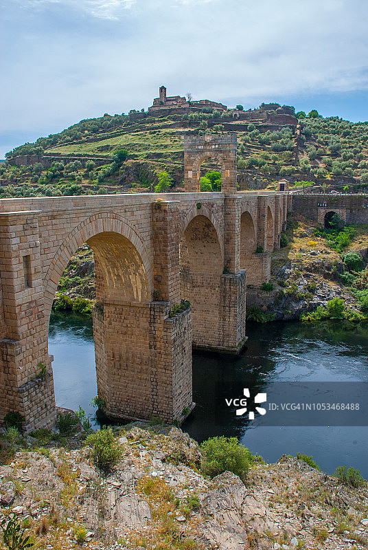 阿尔坎塔拉的罗马桥图片素材