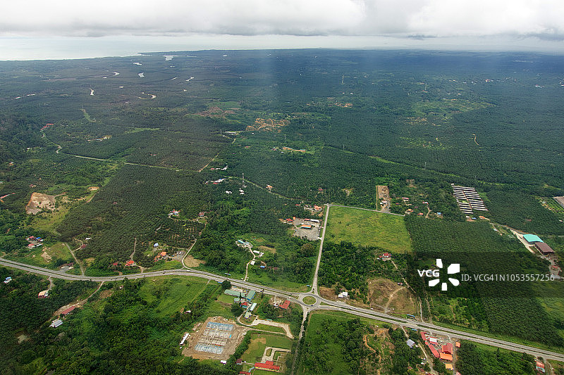 飞往山打根：马来西亚沙巴州的城市图片素材