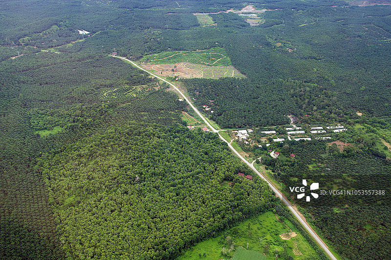 飞往山打根：马来西亚沙巴州的城市图片素材