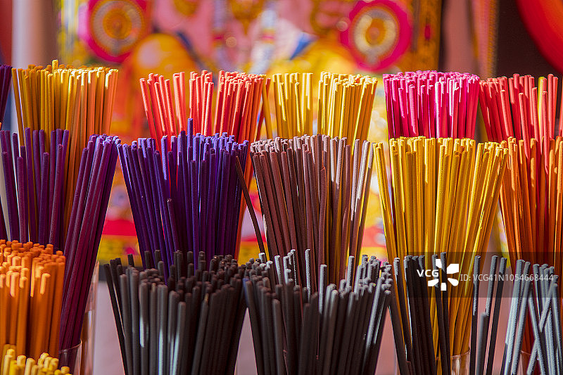 多种颜色的香薰棒图片素材