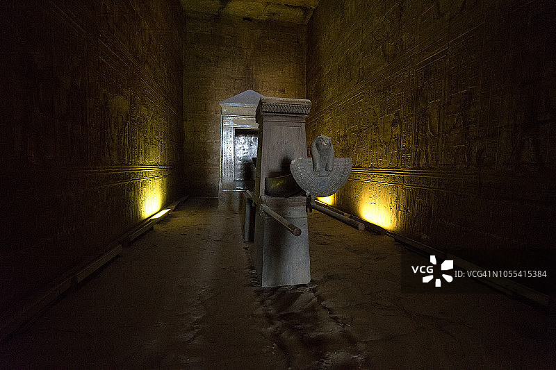 埃及埃德夫神庙尼罗河景观图片素材