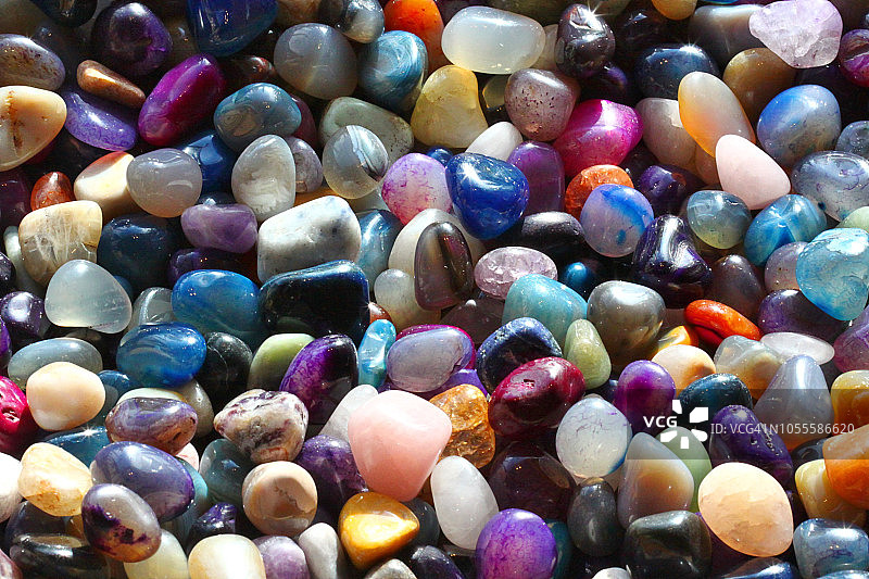 明亮的装饰鹅卵石图片素材