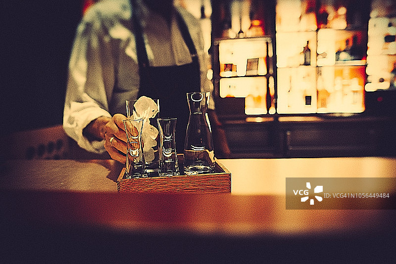 酒吧调酒师图片素材