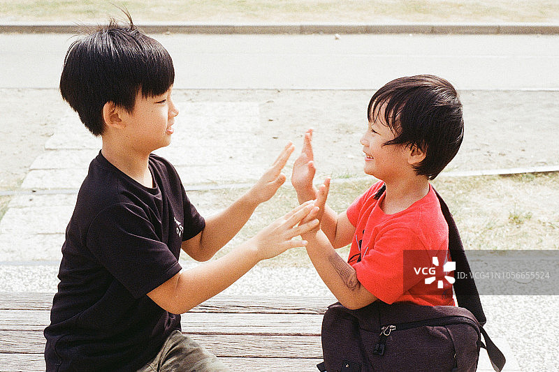 鼓掌游戏图片素材