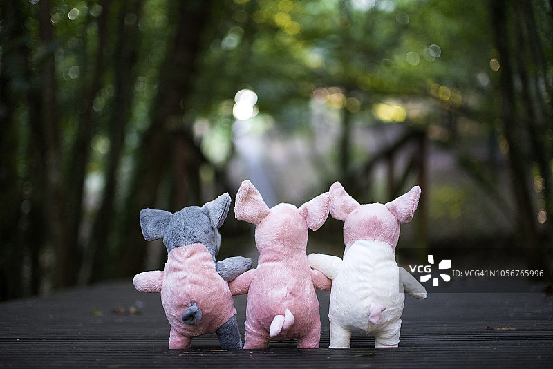 三只小猪图片素材