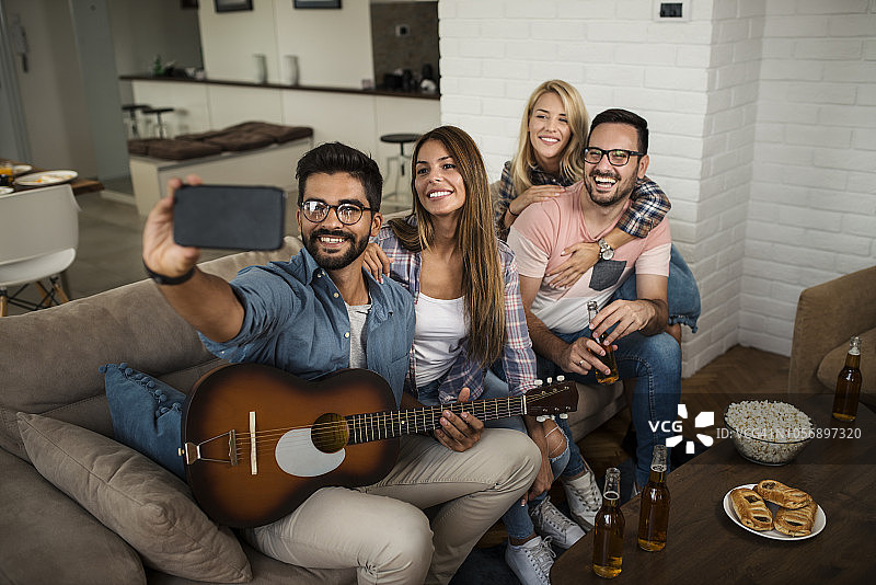 自拍时刻图片素材