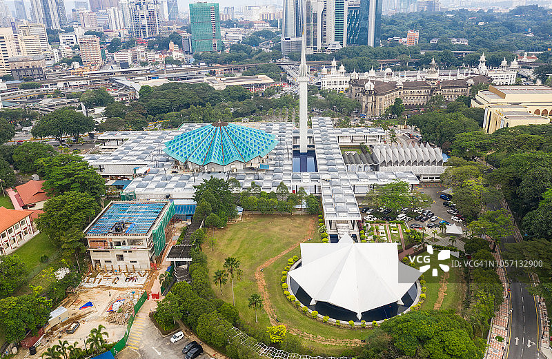 马来西亚吉隆坡国家清真寺鸟瞰图片素材