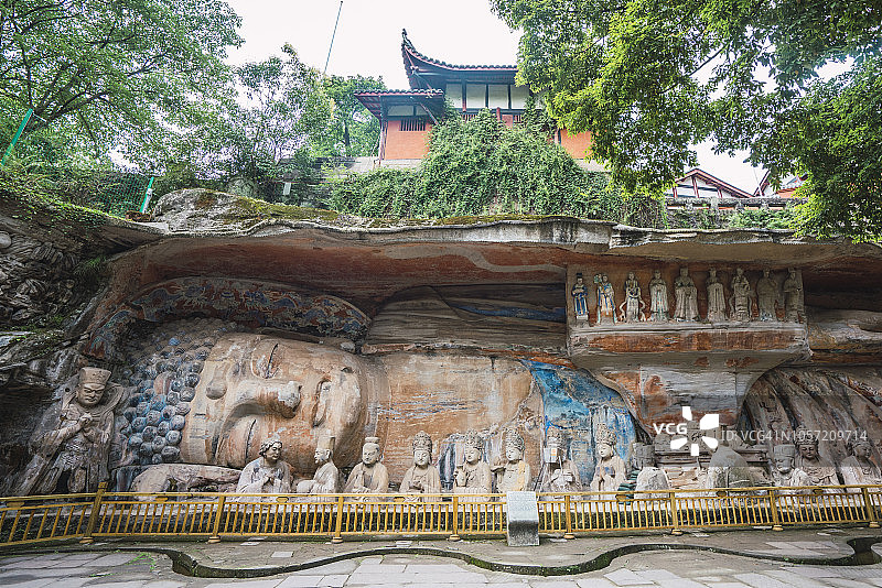 中国四川省大足石刻卧佛图片素材