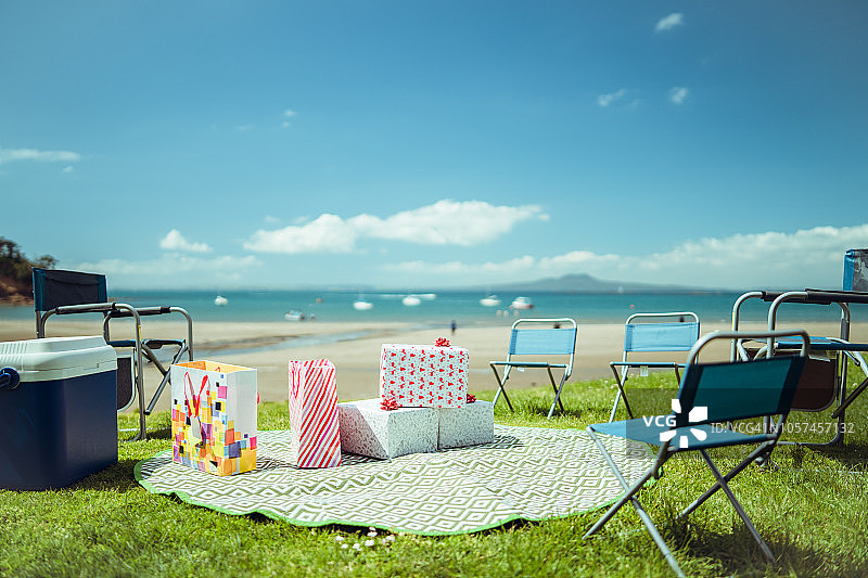海滩圣诞派对准备图片素材