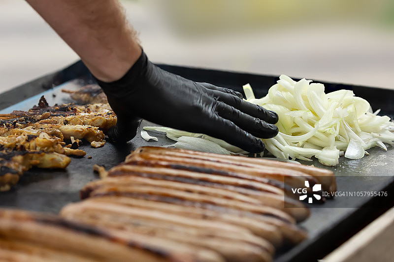 香肠咝咝作响图片素材