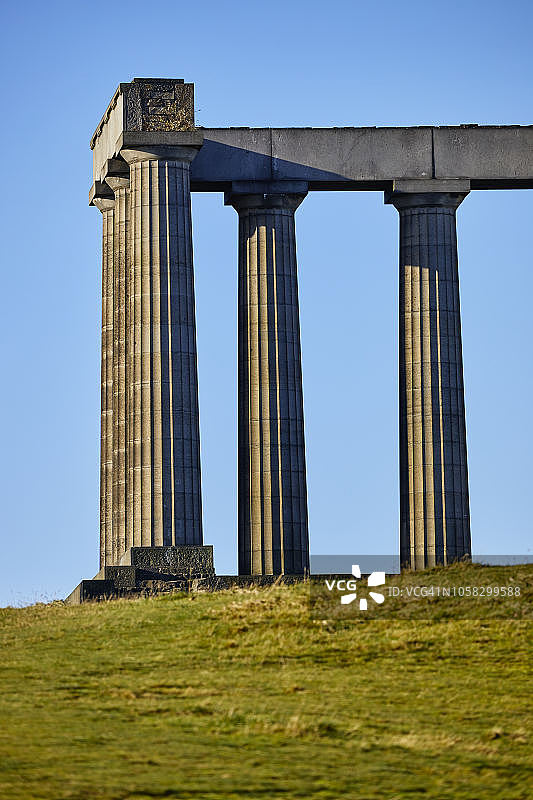苏格兰国家纪念碑，卡尔顿山，爱丁堡图片素材