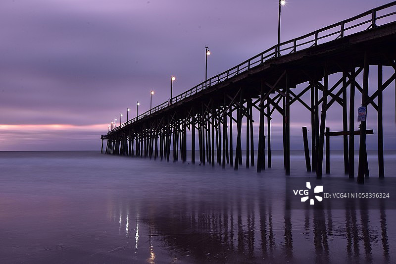 海洋，码头，日出图片素材