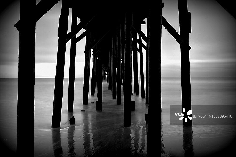 海洋，码头，日出图片素材