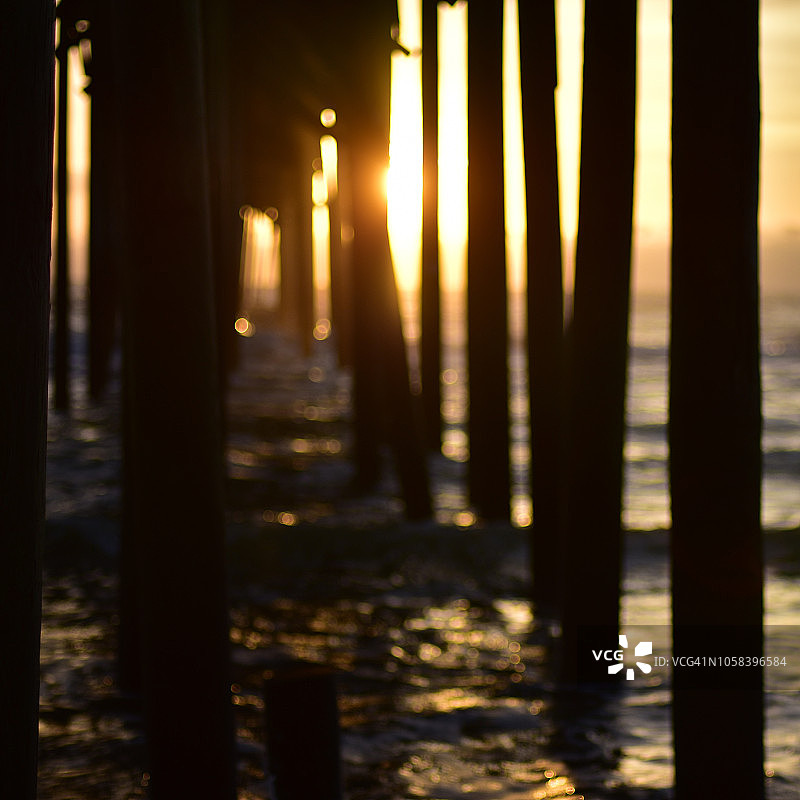海洋，码头，日出图片素材