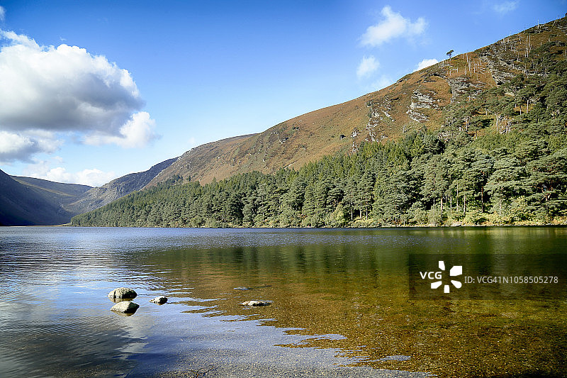 格兰达洛下湖景观图片素材