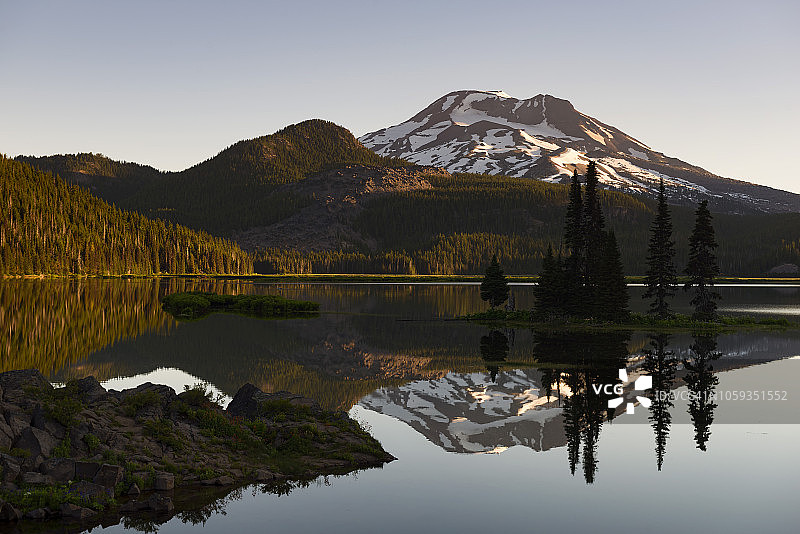斯帕克斯湖的黄昏_0图片素材