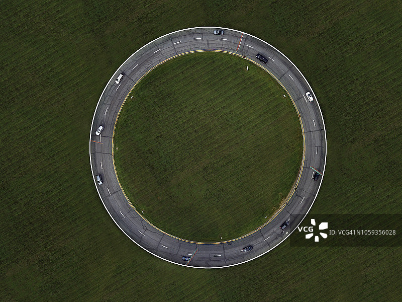 没有出口的交通环岛照片图片素材